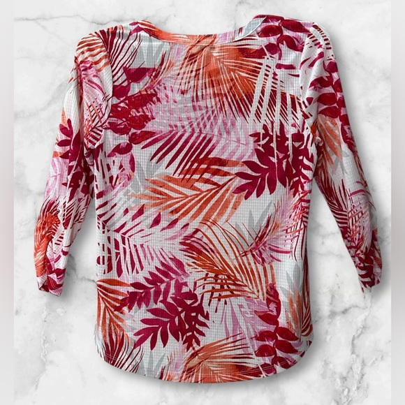 Emily Daniels 3/4 Ruched Sleeve V Neck Palm Leaf Red Orange Pink Blouse Size M - Picture 4 of 10